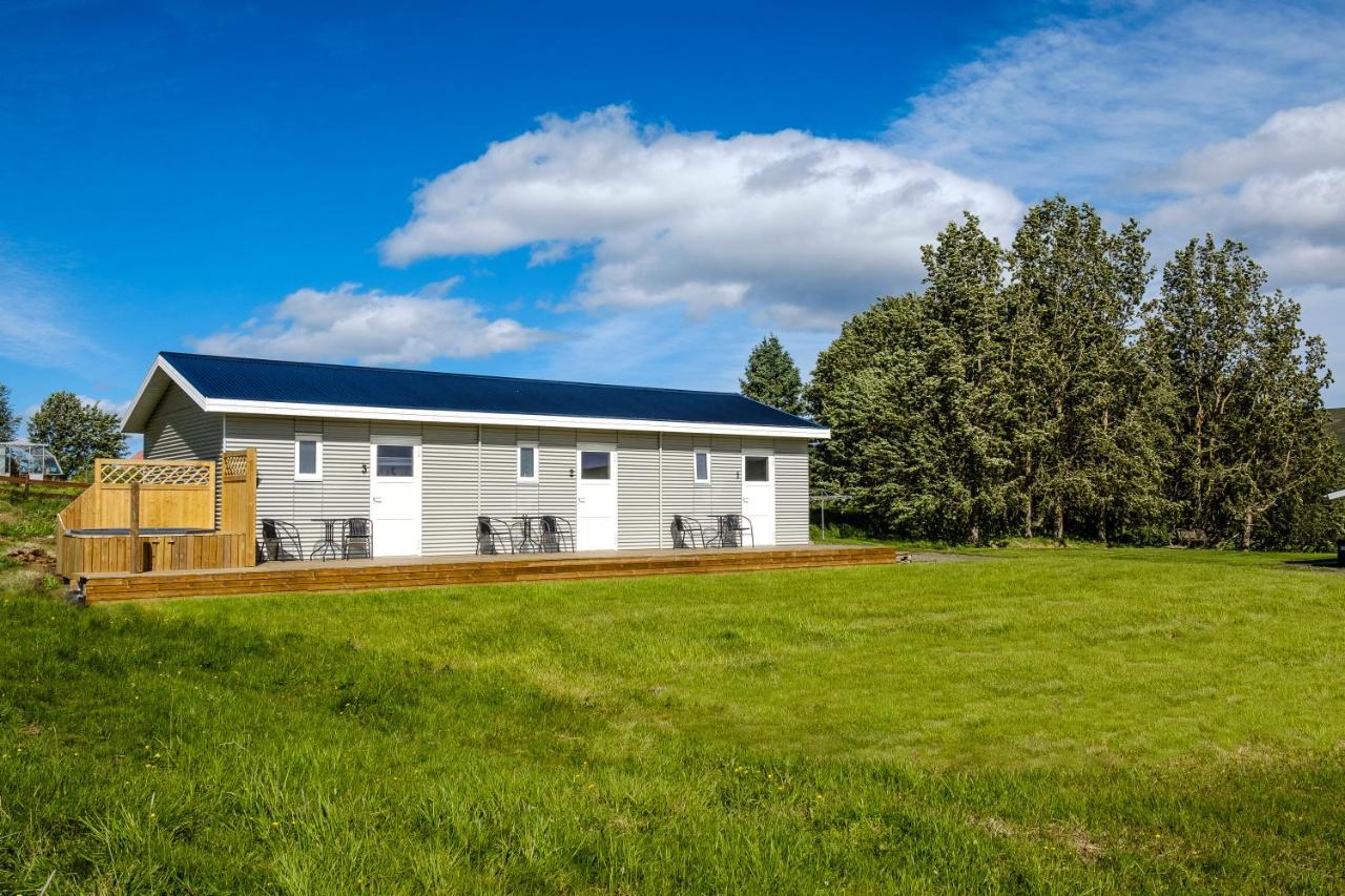Vallakot Farm Guesthouse Laugar  Exterior photo